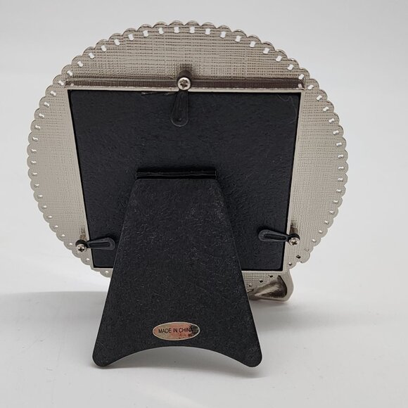 Cat Themed Round Photo Frame With Rhinestone Accents & Cream Enamel Finish - Picture 4 of 8